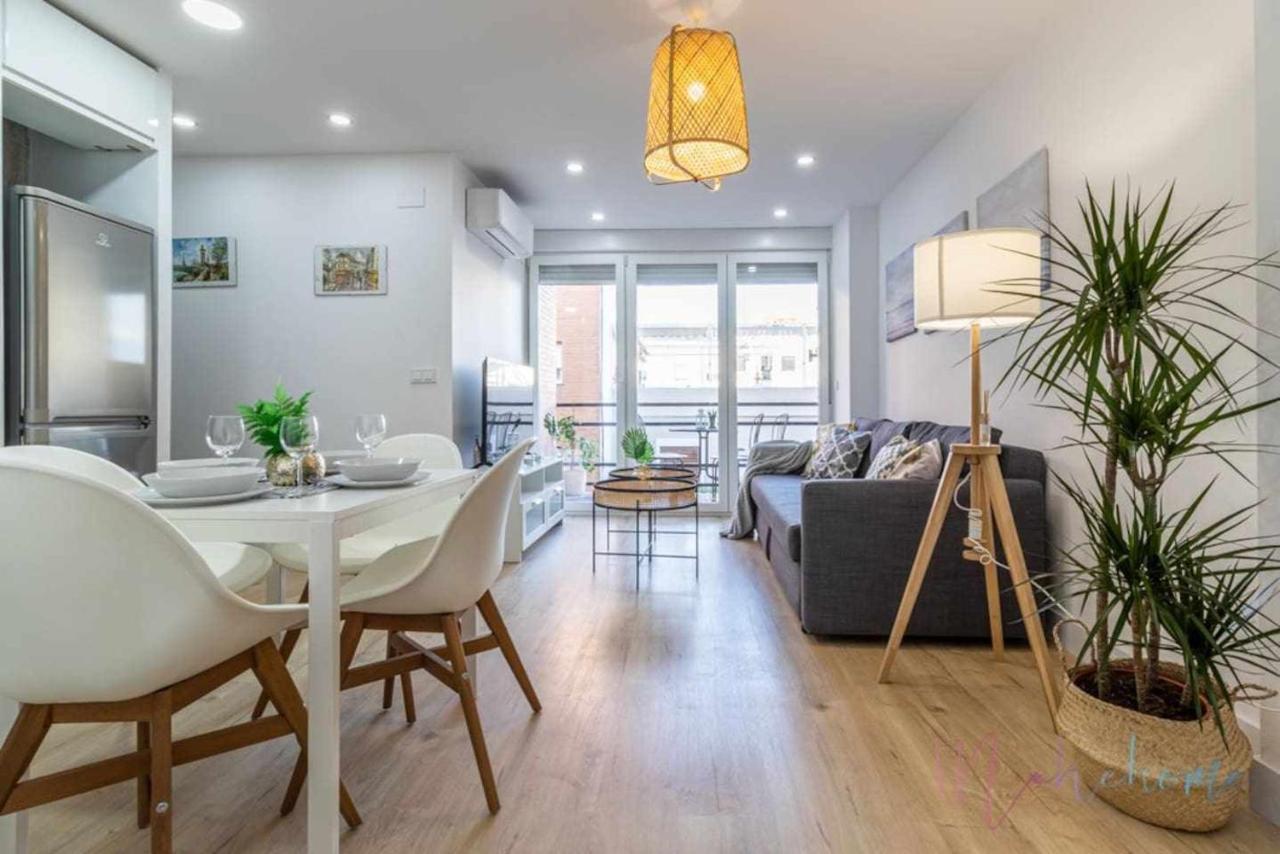 2 Apartamento En Estadio Sevilla 6 Plazas 3 Hab Y Metro Exteriör bild